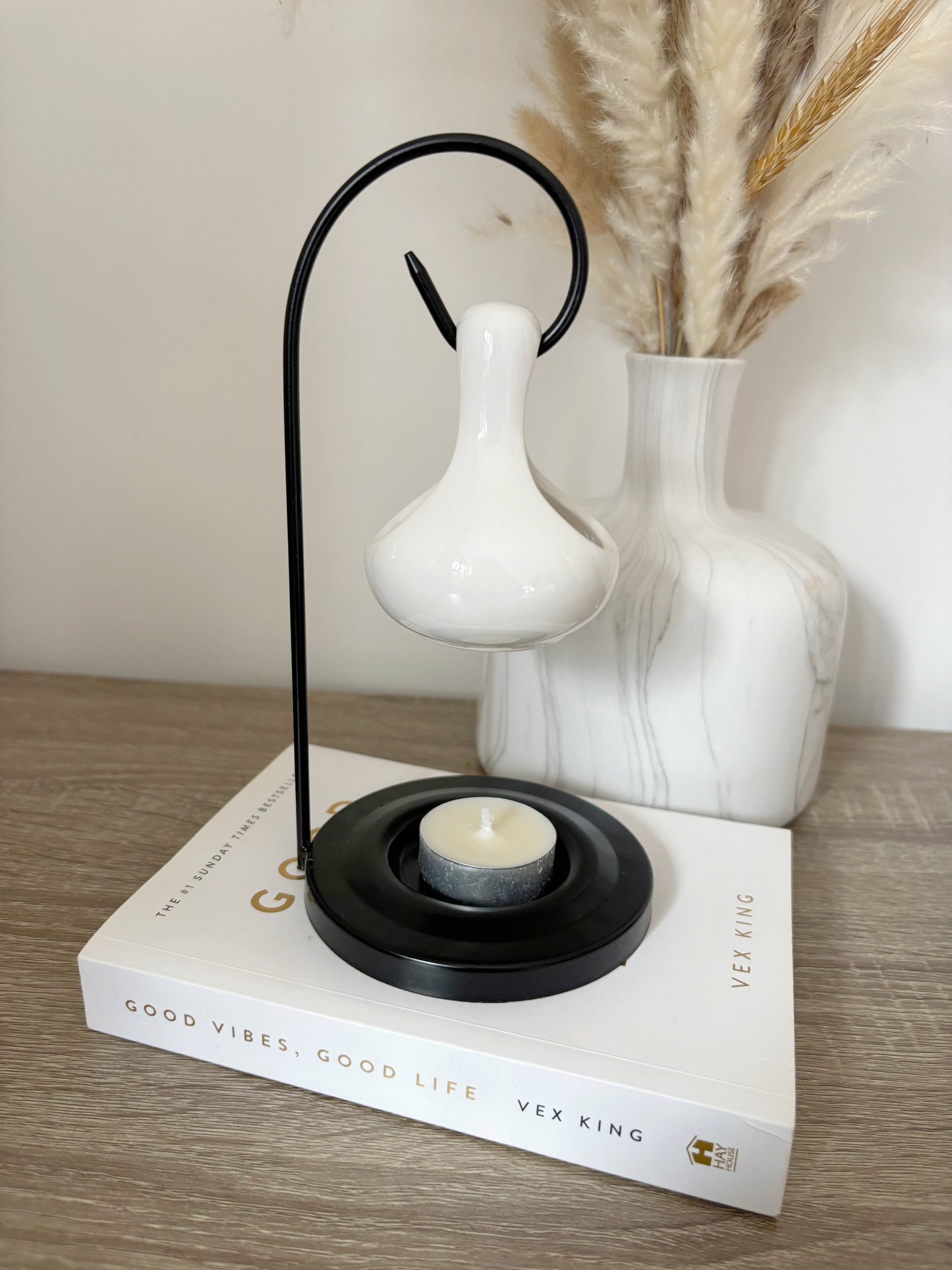 White Hanging Wax Melt Burner
